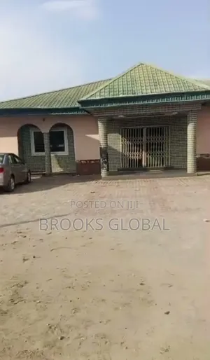 3bdrm Bungalow in Warri for sale
