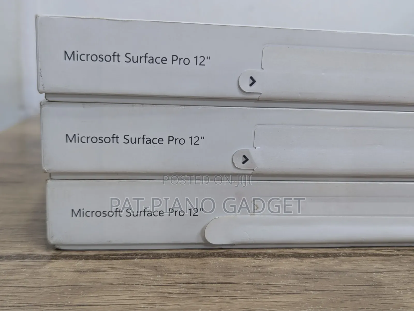 New Microsoft Surface Pro 16GB Qualcomm Snapdragon X Plus SSD 256GB
