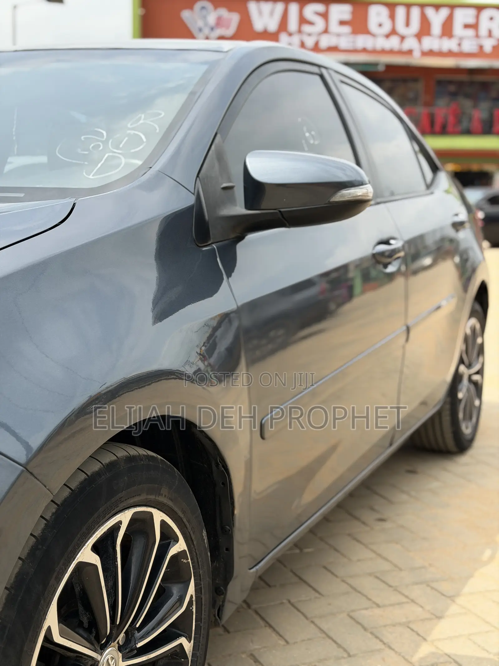 Toyota Corolla 2015 Gray