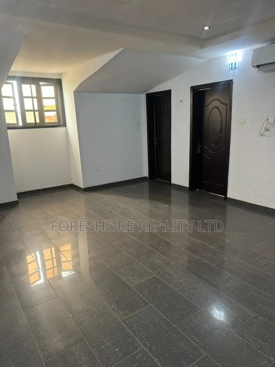 2bdrm Apartment in Ikeja Gra for rent