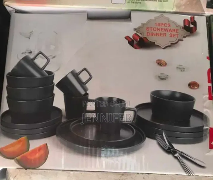 Dinnerware Set