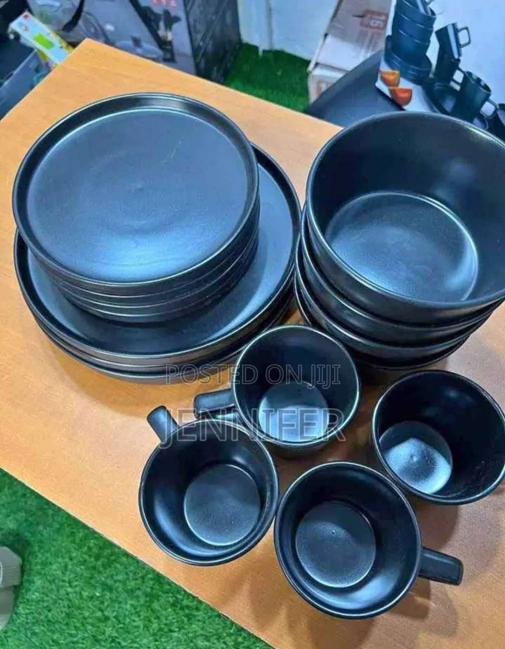 Dinnerware Set