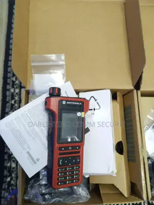 Motorola MTP8550Ex TETRA ATEX Intrinsically Safe Portable Radio