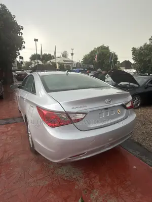Hyundai Sonata 2012 Silver