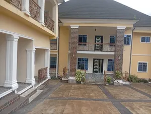 5bdrm Duplex in E1 Estate, Calabar for sale