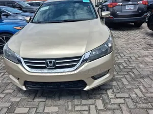 Honda Accord 2015 Gold