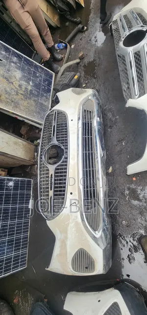 GlC300 2024 Complete Front Bumper With Grill