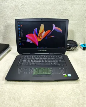 Laptop Alienware 15 R2 8GB Intel Core i7 HDD+SSD 1T