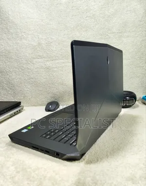 Laptop Alienware 15 R2 8GB Intel Core i7 HDD+SSD 1T