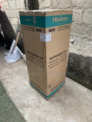 Hisense Top Freezer Refrigerator REF205DRB 204L With Dispenser