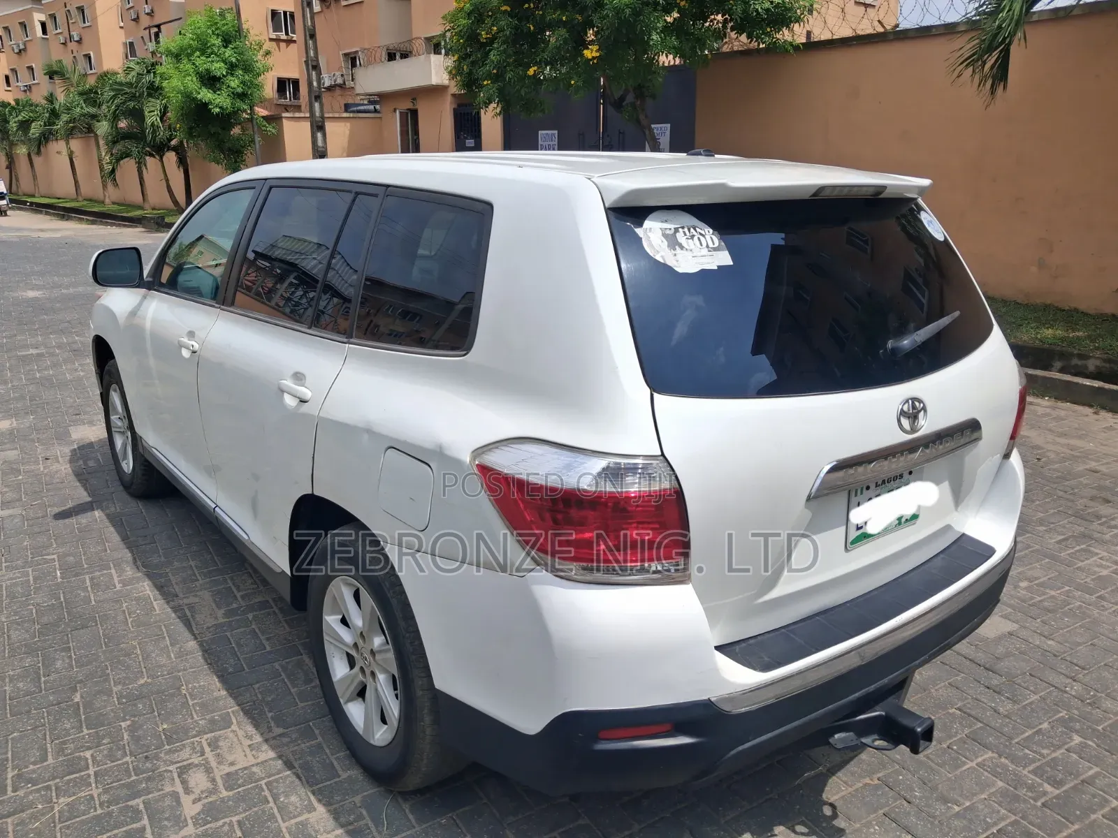 Toyota Highlander Limited 2012 White