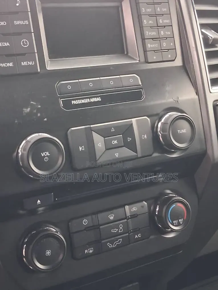 Ford F-150 2016 Black