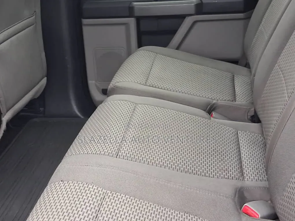 Ford F-150 2016 Black