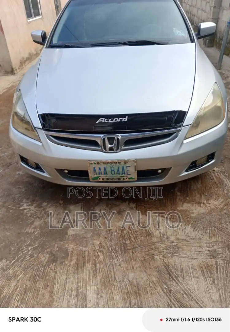 Honda Accord 2007 Silver