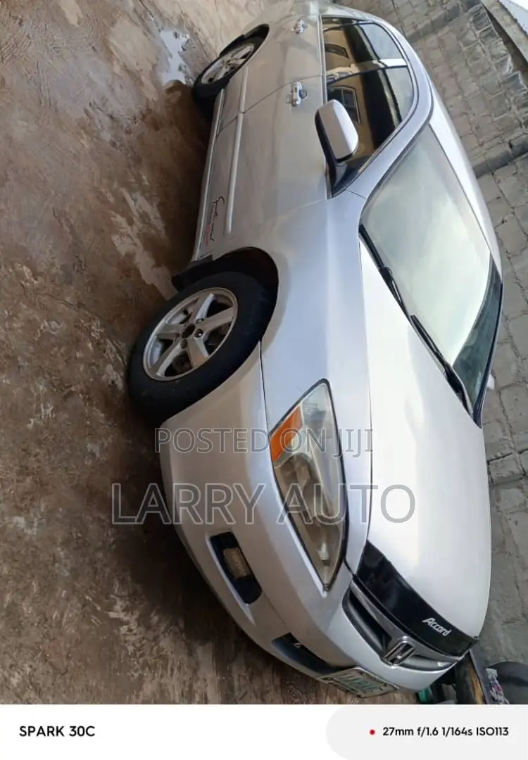 Honda Accord 2007 Silver