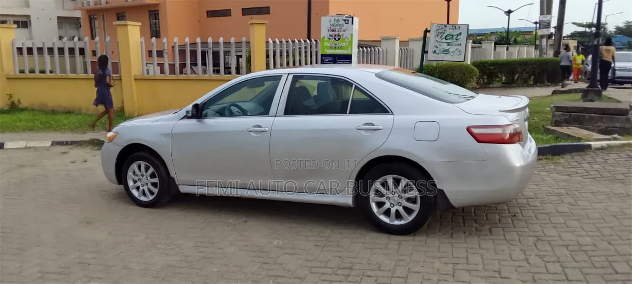 Toyota Camry 2008 Silver