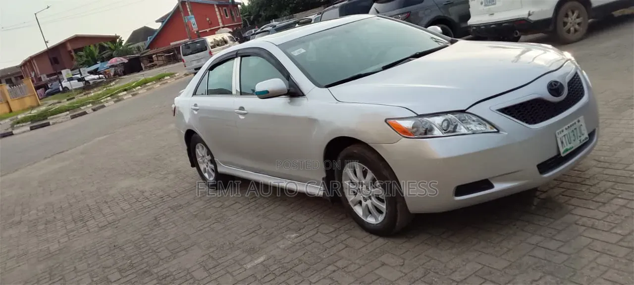 Toyota Camry 2008 Silver