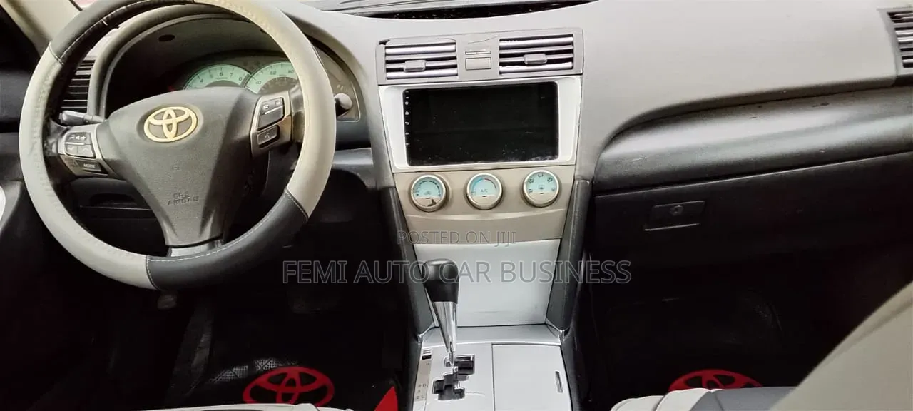 Toyota Camry 2008 Silver