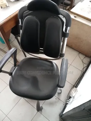 Ergonomic Lumber Free Chair With Headrest