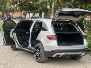 Mercedes-Benz GLC-Class 2017 Silver