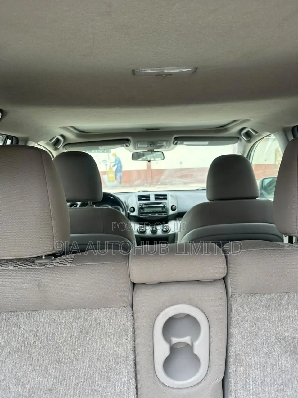 Toyota RAV4 2.5 2012 White