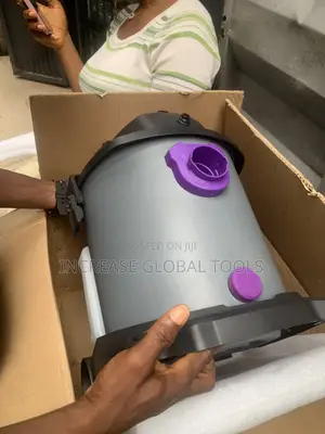 20L Extractor Vacuum Cleaner