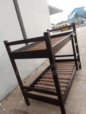 Top Quality 3 by 6 Well Ventilated Real Wooden Bunk Bed