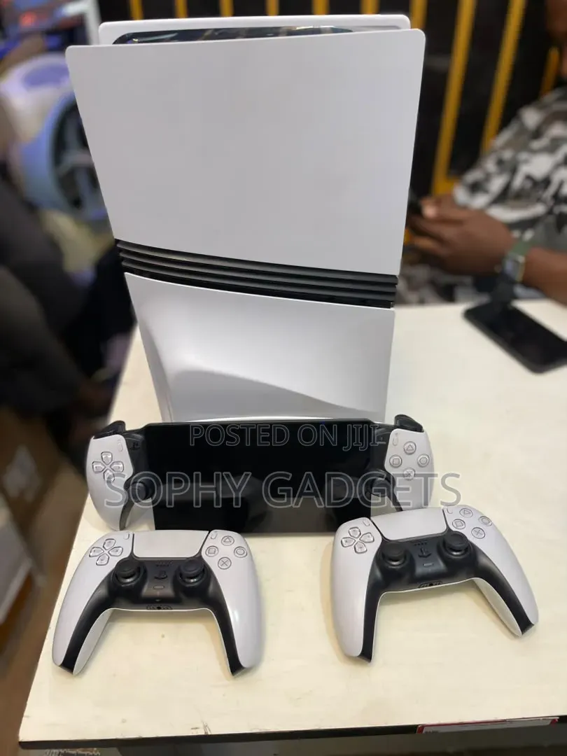 UK Used PS 5 Pro With 2 Controllers and Games