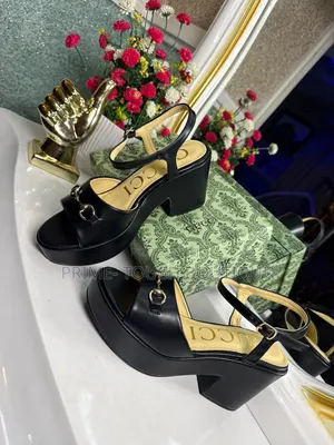 Classic Sandals for Big Feets.