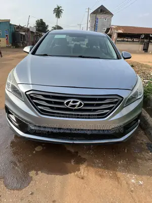 Hyundai Sonata Limited 2.0T 4dr Sedan (2.0L 4cyl Turbo 6A) 2015 Silver