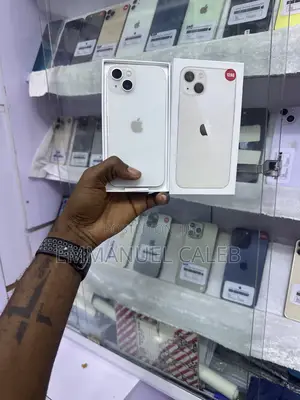 Apple iPhone 13 128 GB White