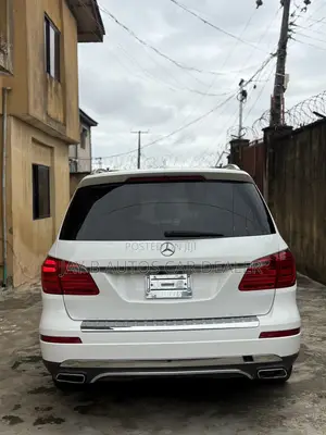 Mercedes-Benz GL-Class GL450 4MATIC 4dr SUV AWD (4.7L 8cyl Turbo 7A)