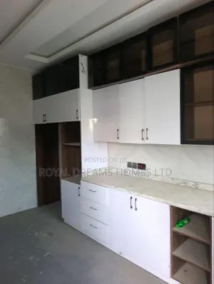 4bdrm Duplex in Wuye for sale