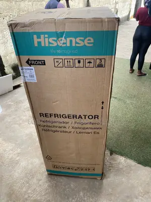Hisense REF205DRB 204L Freezer-Top Fridge for Home Kitchens