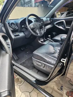 Toyota RAV4 2012 Black