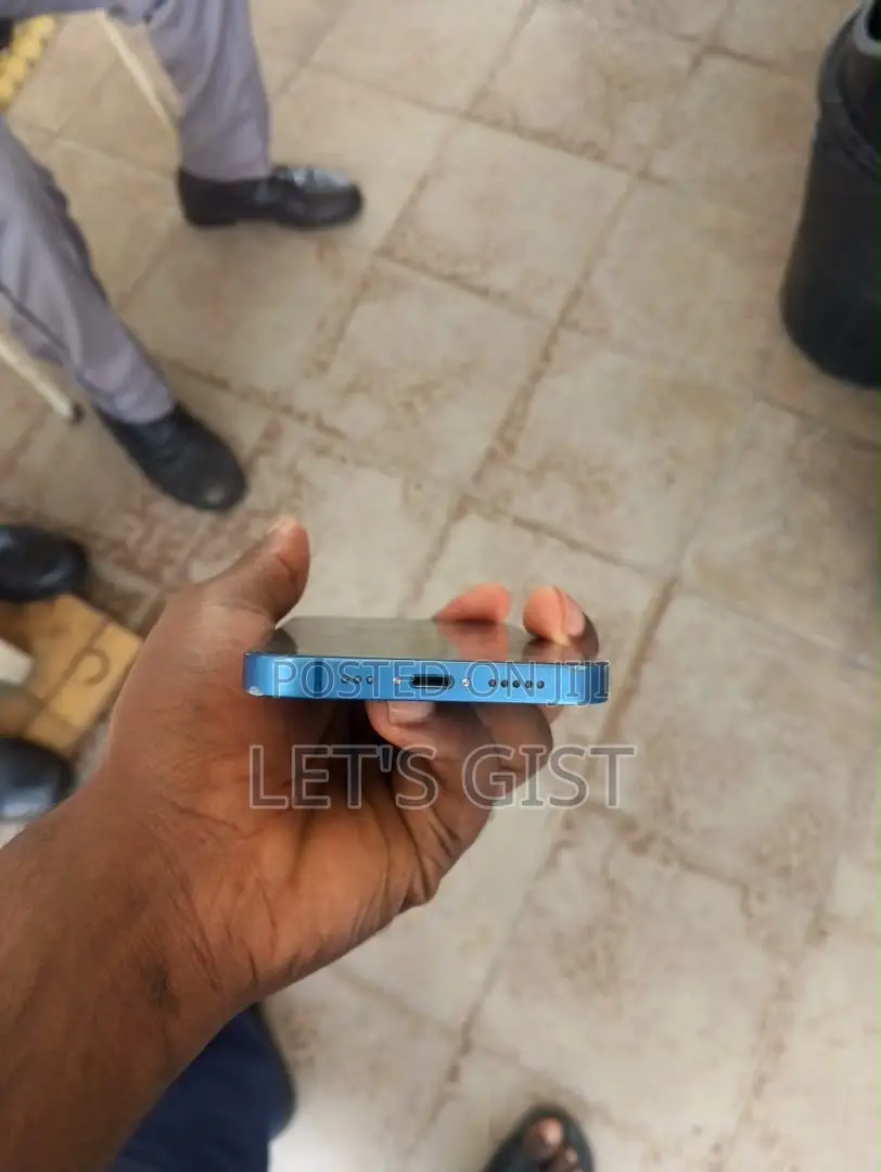 Apple iPhone 13 128 GB Blue