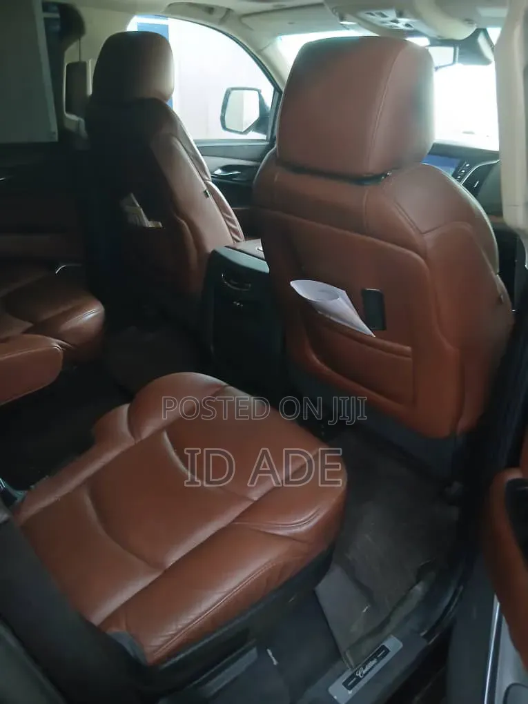 Cadillac Escalade 2016 Black