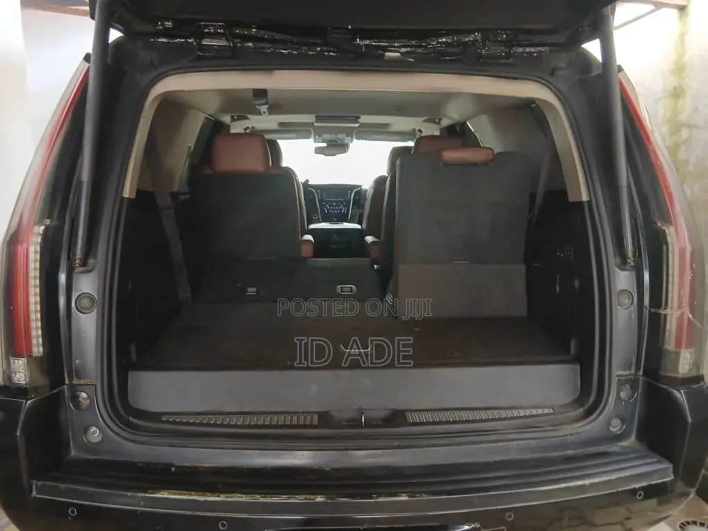 Cadillac Escalade 2016 Black