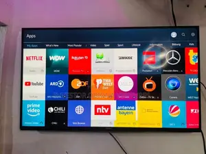 40 Inches Samsung Smart TV