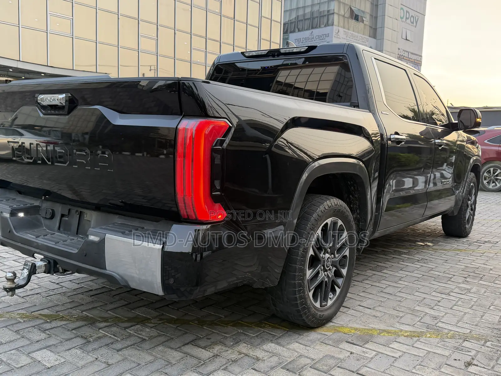 Toyota Tundra Limited 2022 Black