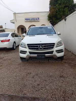 Mercedes-Benz 200E 2014 White