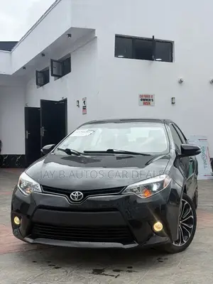 Toyota Corolla 2016 Black