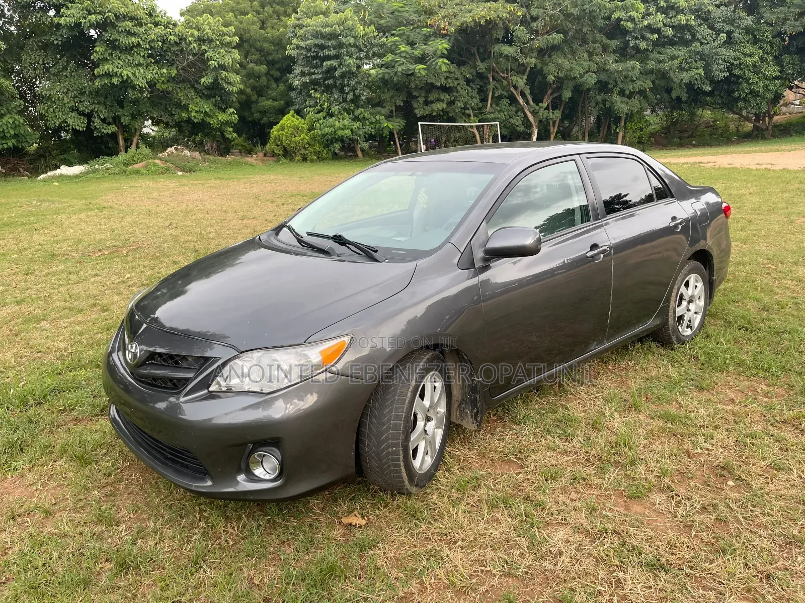Toyota Corolla 2012 Gray