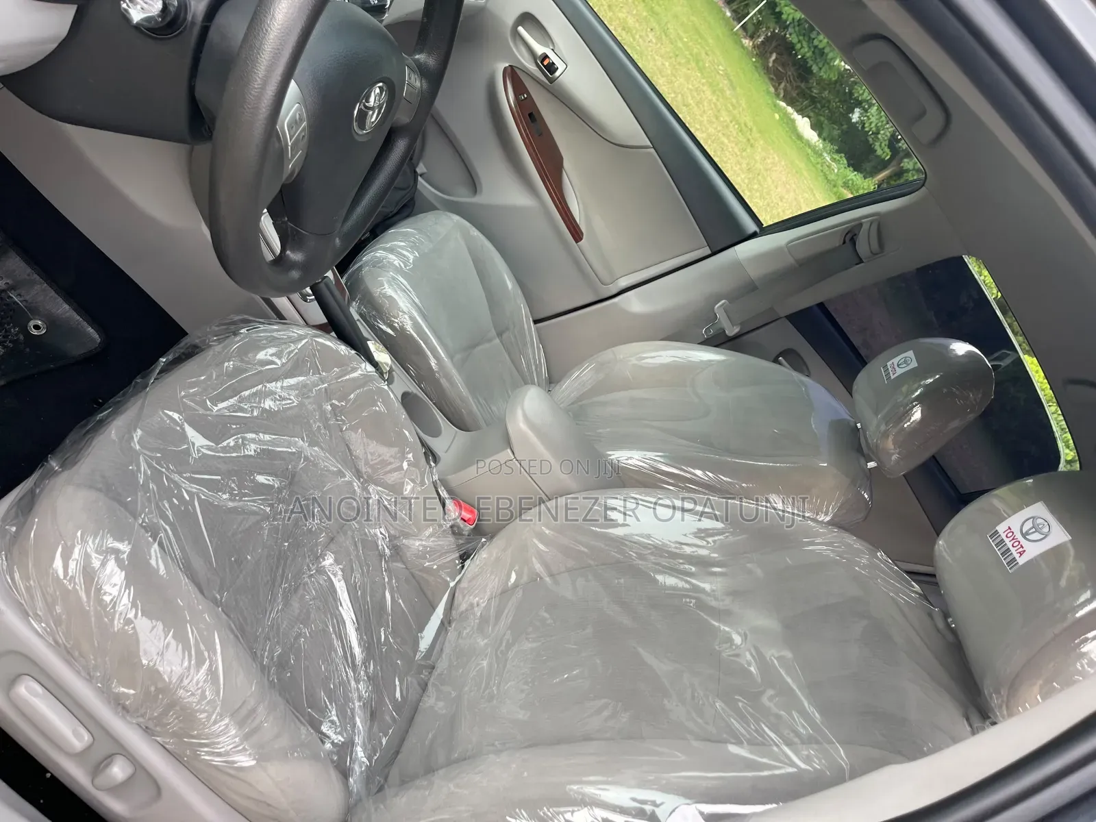 Toyota Corolla 2012 Gray