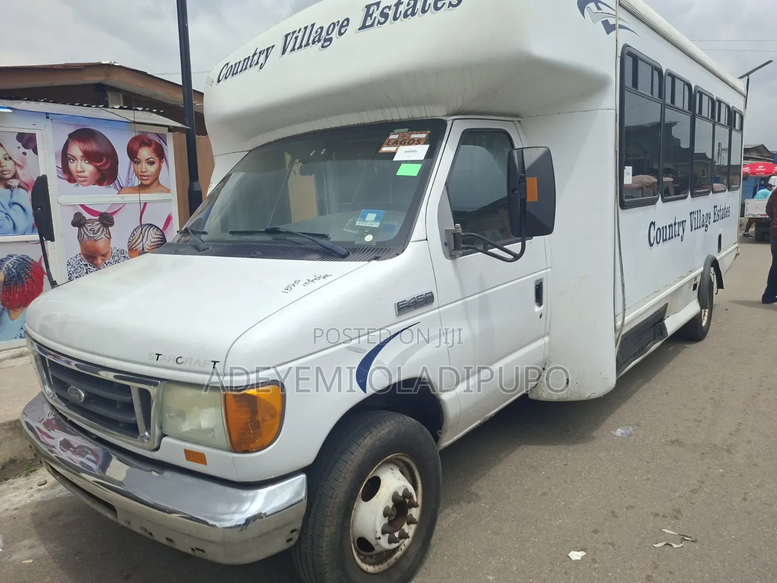 Ford E450 2010 White