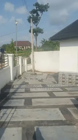 4bdrm Bungalow in Winners Estate., Enugu for rent