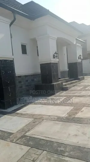 4bdrm Bungalow in Winners Estate., Enugu for rent
