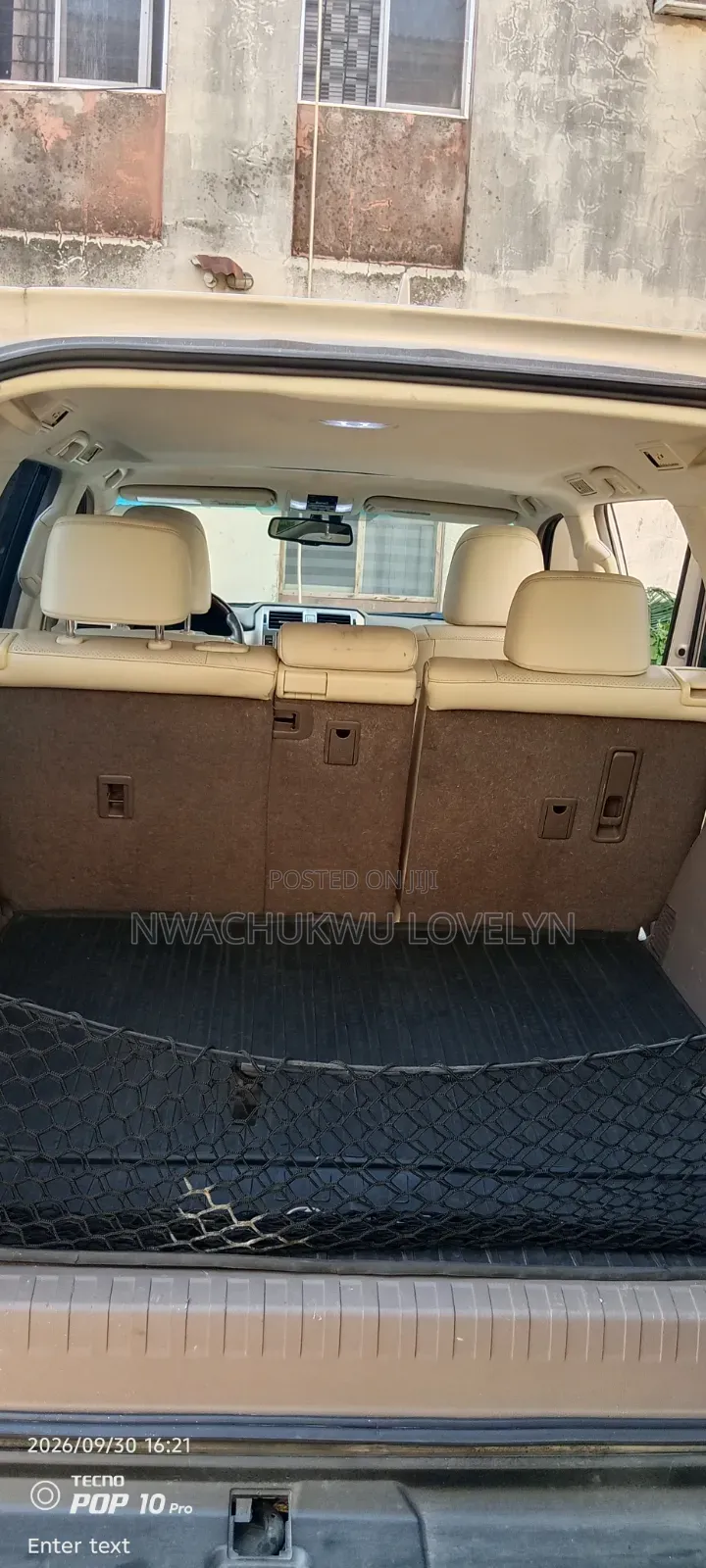 Lexus GX 2011 Gold