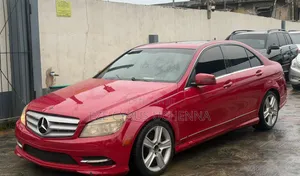 Mercedes-Benz C300 2008 Red