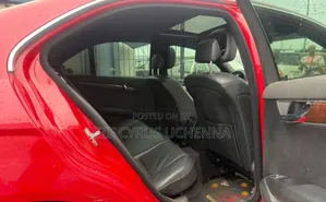 Mercedes-Benz C300 2008 Red